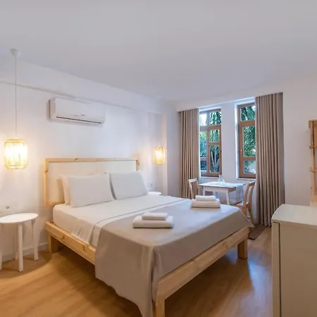 Audo Hotel